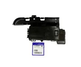 volvo-s90-v90-xc90-ii-klema-akumulatora-plus-oe