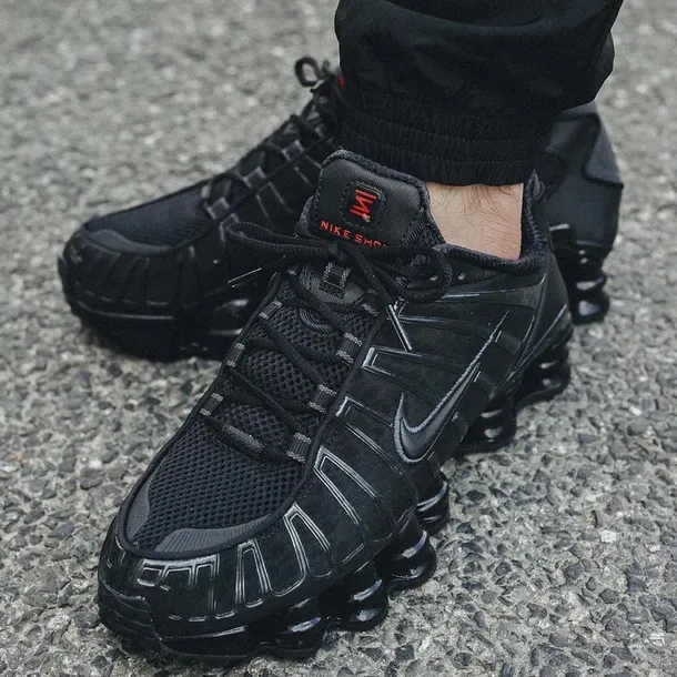 shox-tl-kod-producenta-av3595002-marka-nike