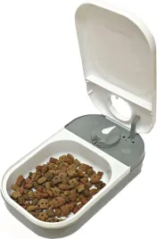 automatyczny-podajnik-karmy-closer-pets-cat-mate-c100-400g