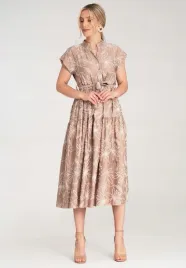 elegancka-sukienka-ze-stojka-w-kwiaty-brazowa-sukienka-m1180-r-uni