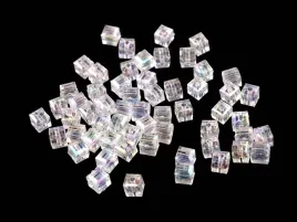 kostki-plastik-efekt-ab-przezroczyste-6x6mm-10szt