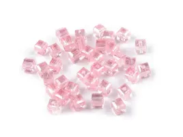 kostki-plastik-efekt-ab-jasny-roz-6x6mm-10szt