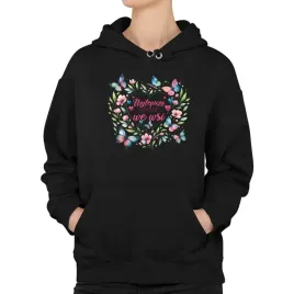 najlepsza-mama-we-wsi-bluza-dla-mamy-prezent-na-dzien-matki