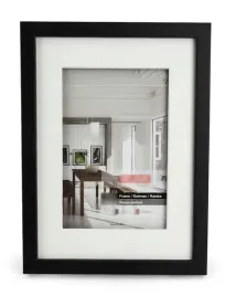 foto-ramka-3d-drewniana-30x40-z-passepartout-21x30-czarna