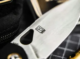 noz-boker-plus-vox-little-friend-black-s35vn