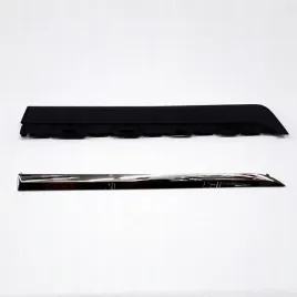 volvo-xc60-listwa-drzwi-tylna-prawa-dolna-chrom-oe