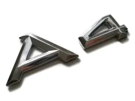 napis-a4-logo-emblemat-znaczek-literki-oznaczenie-audi-a4-tyl