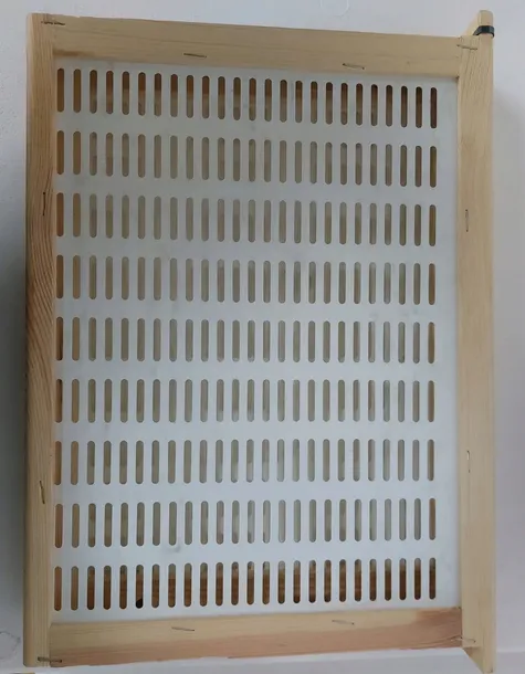 izolator-do-poddawania-matek-wlkp-hoffmanowski-kod-producenta-1046-h