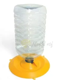 poidlo-podkarmiaczka-dla-pszczol-na-butelke-4-6l