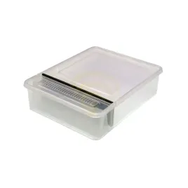 podkarmiaczka-skrzynkowa-plastikowa-15l