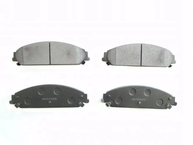 klocki-ceramic-przod-chrysler-300c-2005-2020