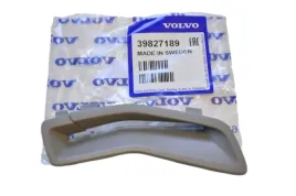 volvo-xc60-przednia-prawa-przelotka-pasa-bezpie-oe-39827189