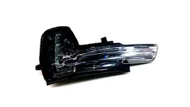 volvo-xc90-ii-lewy-kierunkowskaz-lewe-lusterko-oe-31385685
