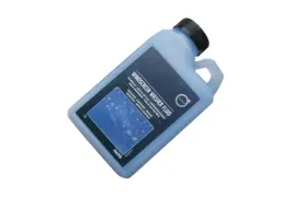 volvo-plyn-do-spryskiwaczy-koncentrat-zima-1l-oe-31662958-31301249