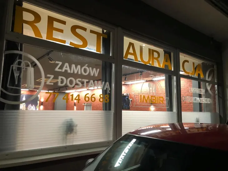 reklama-na-witrynie-stan-nowy