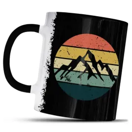 kubek-z-nadrukiem-gory-retro-zachod-slonca-trekking-wyprawa-outdoor