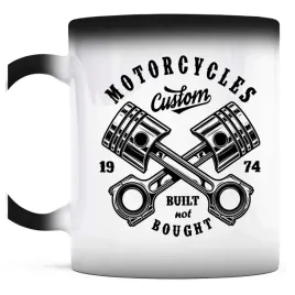 kubek-magiczny-do-kawy-motocykl-tloki-custom-built-not-bought-est