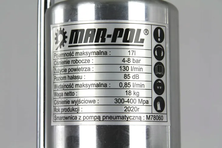 smarownica-reczna-400ml-kod-producenta-m78060-waga-z-opakowaniem-15-kg-stan-nowy