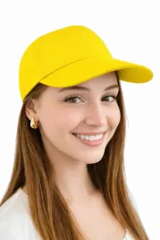 czapka-z-daszkiem-pieciopanelowa-plazowa-wygodna-zolta