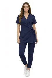 komplet-medyczny-kosmetyczny-basic-premium-ciemny-granat-roz-xxl