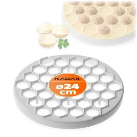 forma-foremka-pieroznica-24cm-do-pierogow-uszek-ravioli-37szt-wykrojnik