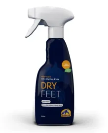 preparat-do-strzalek-dla-koni-cavalor-dry-feet-natural-250ml