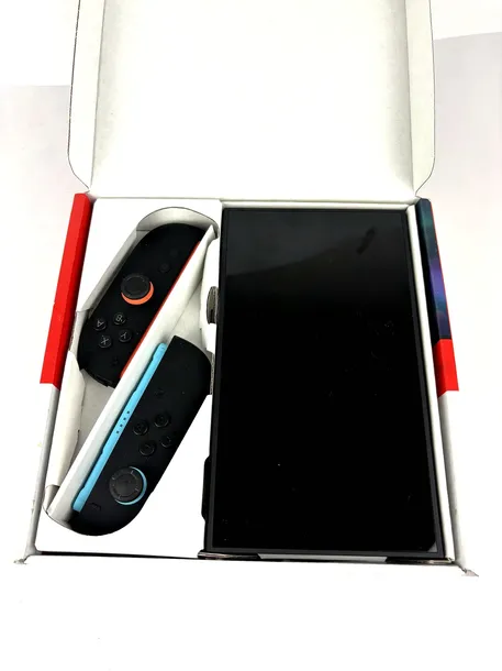 konsola-nintendo-switch-2-komplet-pal-stan-powystawowy