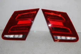 lampa-tyl-l-czesc-wewnetrzna-led-kolor-szkla-czerwony-mercedes-e-klasa