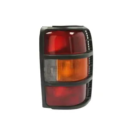 lampa-mitsubishi-pajero-ii-90-95-tyl-prawa