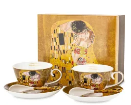 produkt-dekoracyjny-kpl-filizanek-i-podstawek-z-lyzeczkami-porcelana