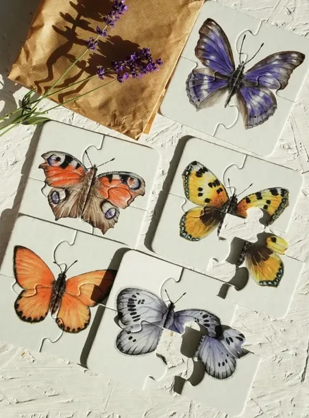 puzzle-4-elementowe-motyle-bohater-brak