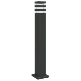 zewnetrzna-lampa-stojaca-z-gniazdkiem-czarna-8