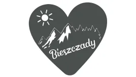 wycinana-naklejka-bieszczady-serce-gory-las-grafitowa-j-and-a