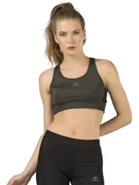 krotki-sportowy-damski-top-bez-rekawow-fitness