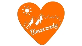 wycinana-naklejka-bieszczady-serce-gory-las-pomaranczowa-j-and-a