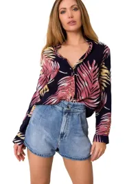 wygodne-spodenki-damskie-jeansowe-szorty-jeans