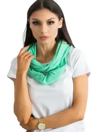 komin-stylowy-miekki-elegancki-wygodny-damski