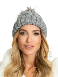ciepla-wygodna-czapka-zimowa-damska-beanie-z-pomponem