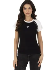klasyczny-bawelniany-t-shirt-damski-z-haftem