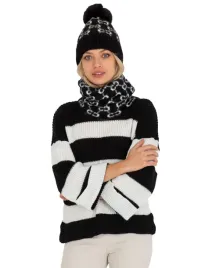 ciepla-czapka-zimowa-damska-z-pomponem-beanie