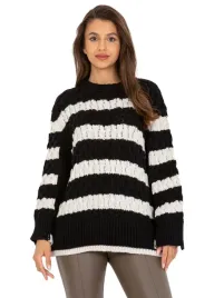 dzianinowy-sweter-damski-oversize-w-warkocze