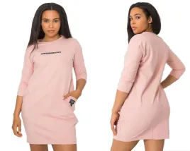 wygodna-sukienka-damska-z-kieszeniami-plus-size