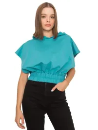 genialna-bluza-damska-z-kapturem-krotki-rekaw