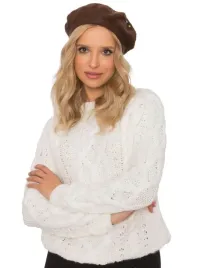 czapka-damska-beret-z-aplikacjami-angora