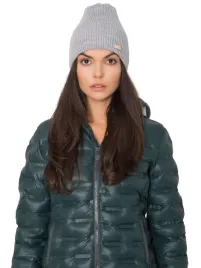 wygodna-czapka-zimowa-damska-beanie