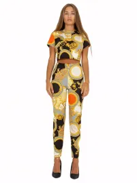 wzorzysty-komplet-damski-casualowy-top-legginsy