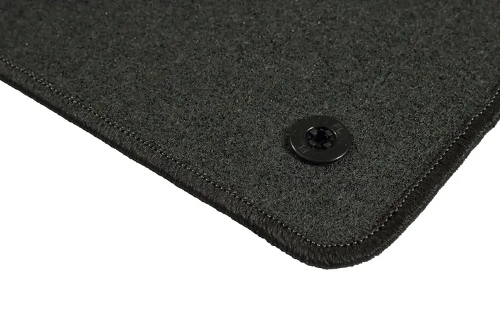 dywaniki-do-fiat-500-mocowania-2007-basic-carmat-producent-texer