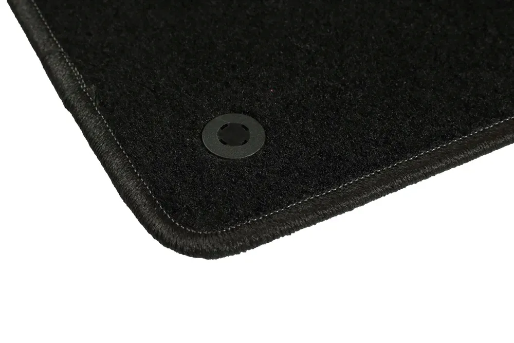 dywaniki-do-fiat-fullback-2015-basic-carmat