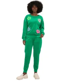 komplet-casualowy-welurowy-damski-bluza-spodnie