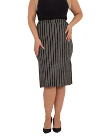 spodnica-dzianinowa-plus-size-dopasowana-z-rozcieciami